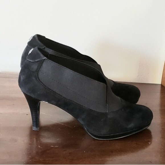 Anne Klein AK Wava Black Suede Women's Bootie  Size 7.5 M - Picture 6 of 10